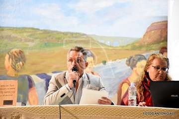 Pasacalles y pregón en el arranque de las fiestas de San José de Las Longueras (Foto Antonio Alí)